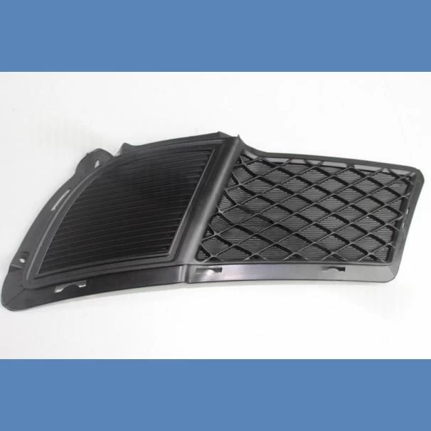 Kia Cerato Fog Lamp Cover - Right 