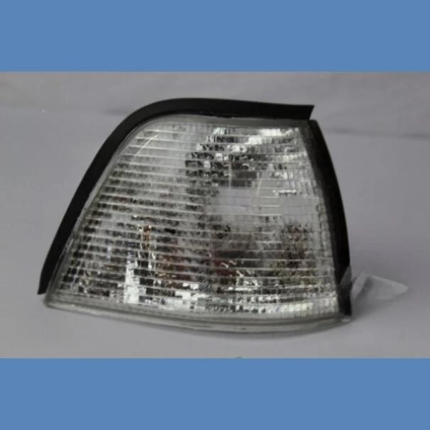 BMW E36 INDICATOR CLEAR RIGHT FRONT For Sale in Kenya