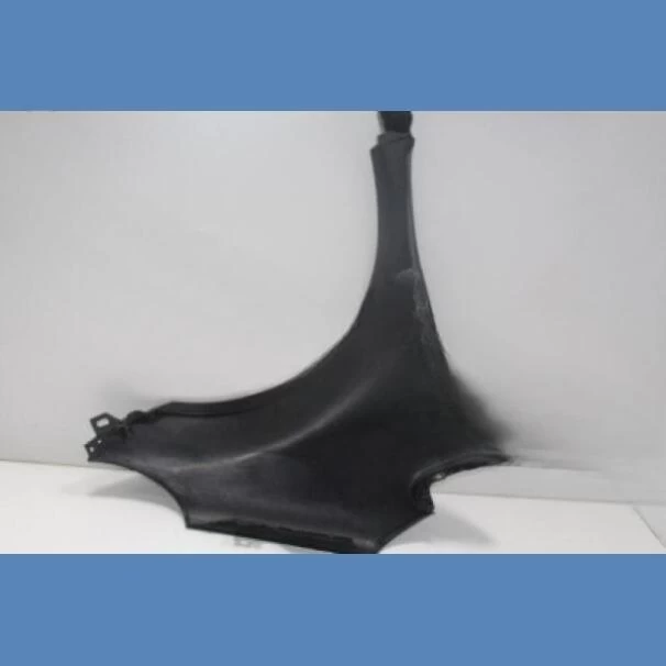 Mercedes-Benz W166 Fender For Sale in Kenya