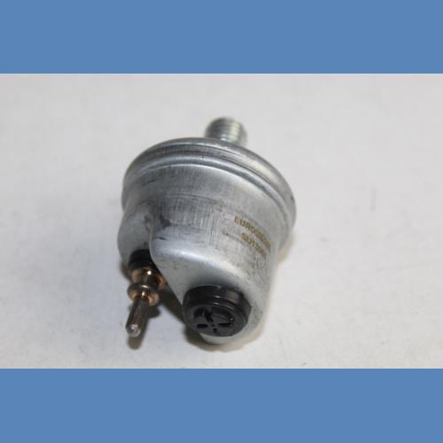 Mercedes-Benz W202 C180 Oil Pressure Switch in Kenya (1994-1999)