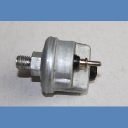 Mercedes-Benz W202 C180 Oil Pressure Switch in Kenya (1994-1999)