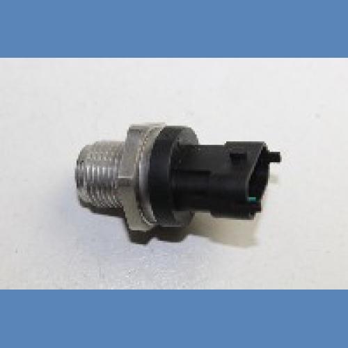 Jeep Cherokee Sport Fuel Pressure Sensor For Sale in Kenya (2008)