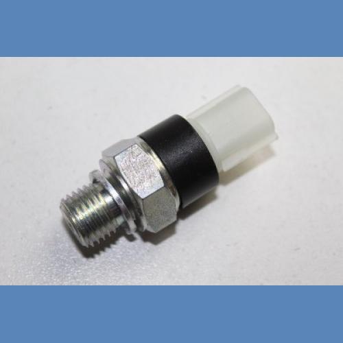 Renault Clio 3 Oil Pressure Switch For Sale in Kenya (2007-2012)