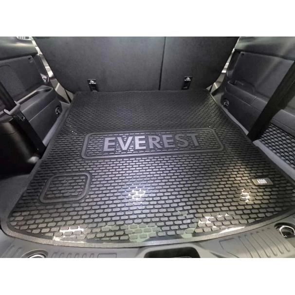 Ford Everest Floor Mats for Sale in Kenya - Premium Grade for 2nd Generation