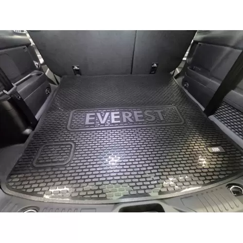 Ford Everest Floor Mats for Sale in Kenya - Premium Grade for 2nd Generation