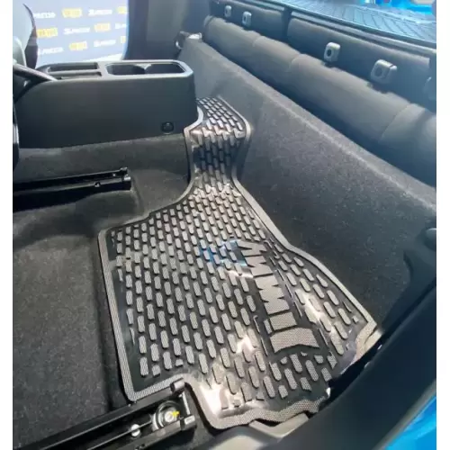 Suzuki Jimny 3 Door Floor Mats for Sale in Kenya - Premium Grade 