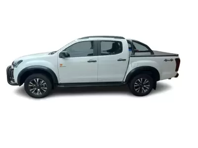 Isuzu D-Max Slim Wheel Arches Set For Sale in Kenya (2017–2021)