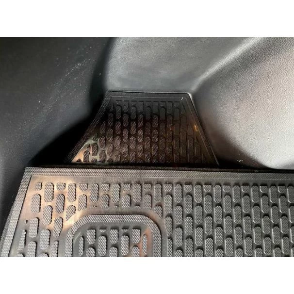 Ford Territory Floor Mats for Sale in Kenya - Premium Quality Full Set