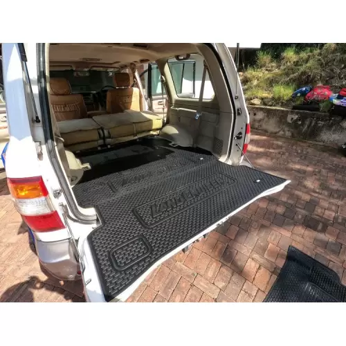 Toyota Land Cruiser 100 Series Floor Mats for Sale in Kenya - Premium Quality