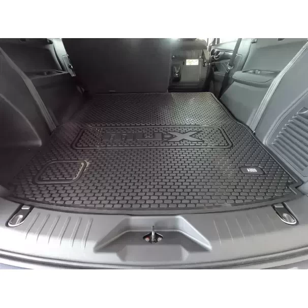 Isuzu MU-X Floor Mats for Sale in Kenya - Premium Quality(2021-Present)