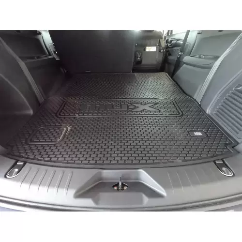 Isuzu MU-X Floor Mats for Sale in Kenya - Premium Quality(2021-Present)
